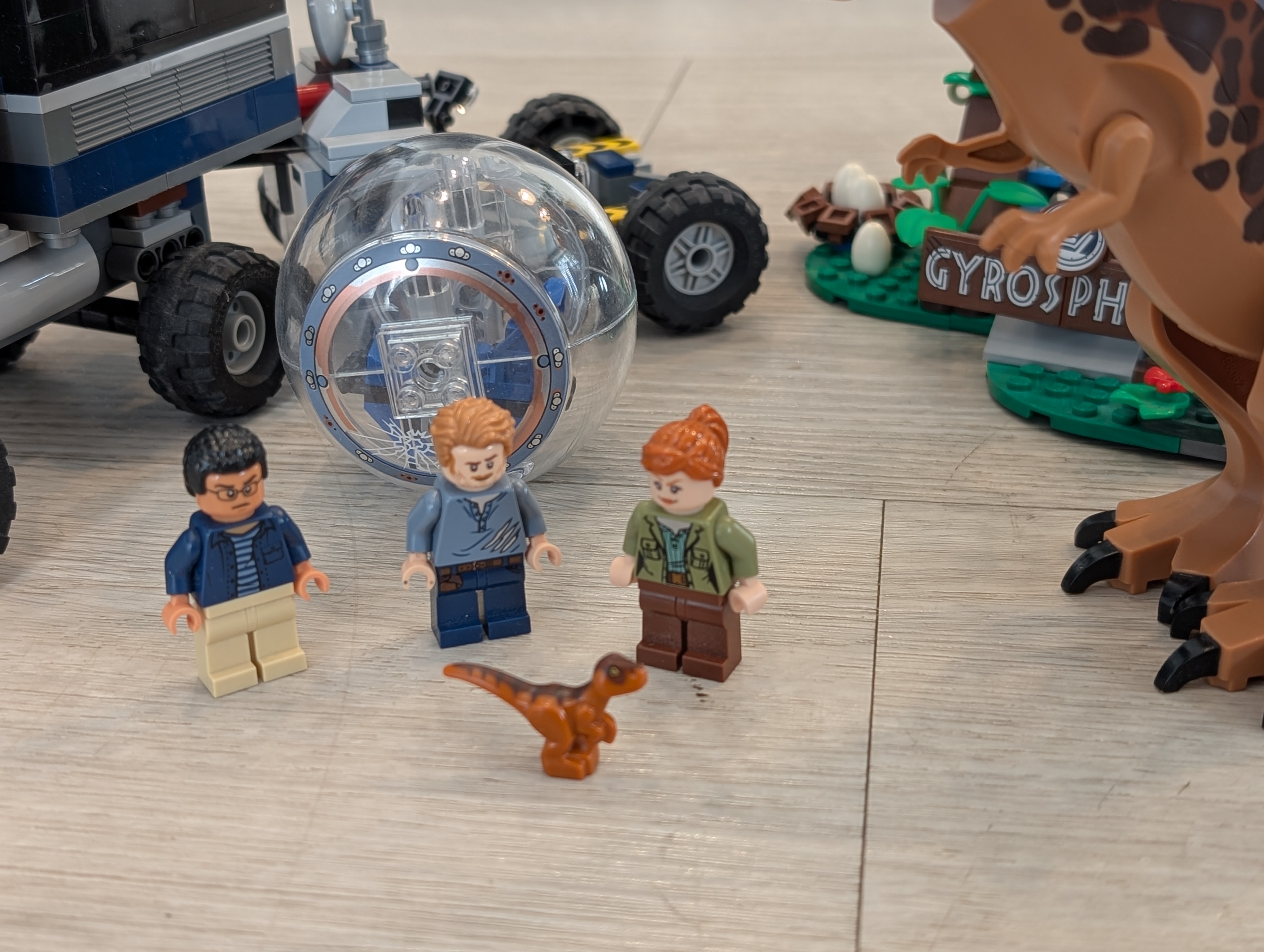 Lego Jurassic World 75929 Carnotaurus Gyrosphere Escape